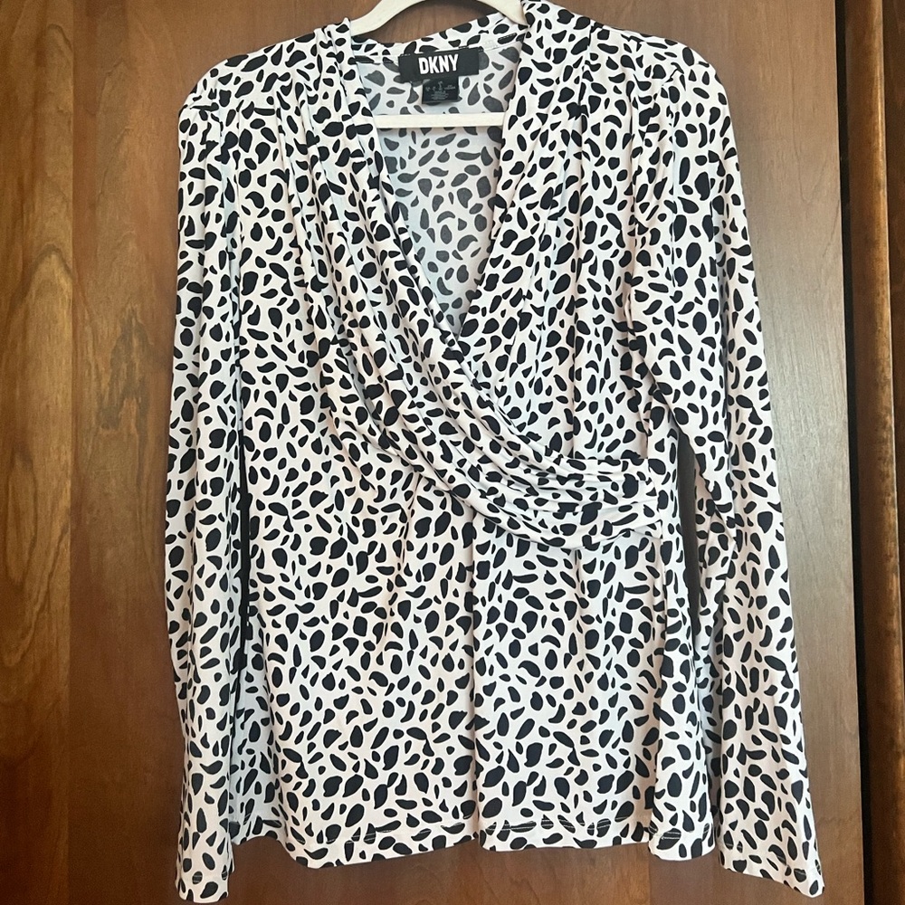 DKNY Monochrome Patterned Blouse